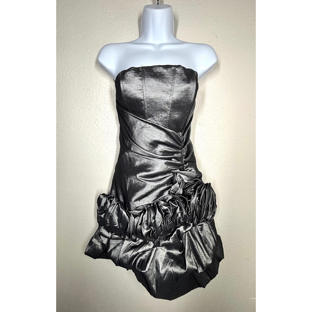 VTG Metallic Silver Strapless Dress Medium Ruched Rosette‎ Bubble Hem ICONIC EUC